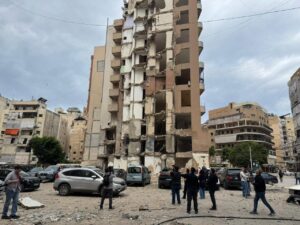 جولة إعلامية للاطلاع عن حجم الدمار الذي خلفه العدوان الإسرائيلي في ضاحية بيروت الجنوبية