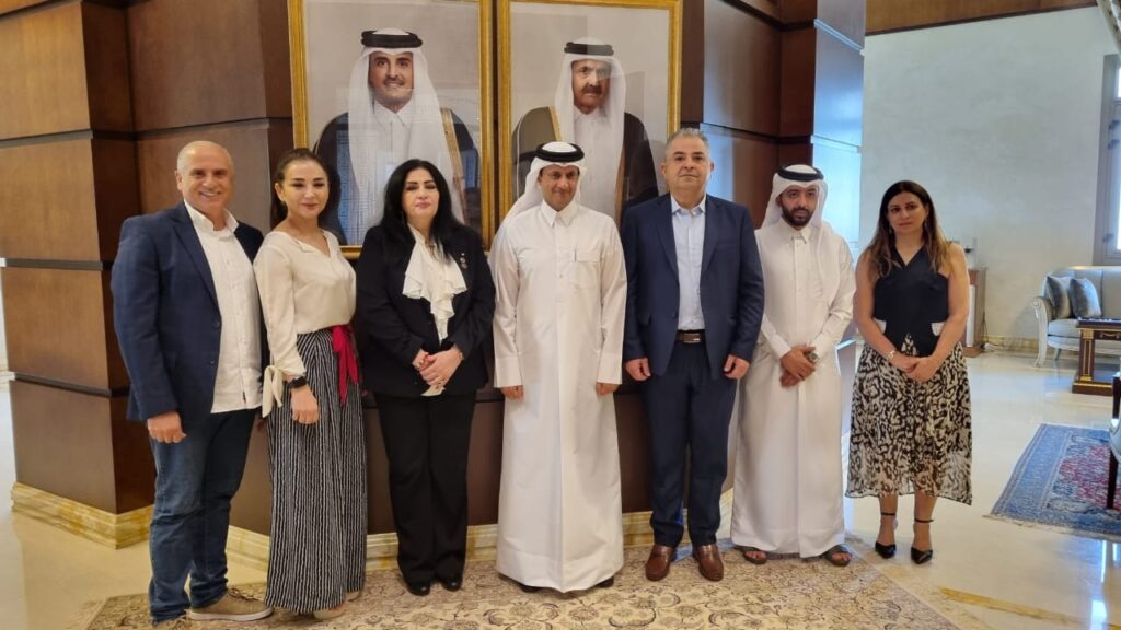 “المجلس الإنمائي العربي للمرأة والأعمال” يمنح سمو الشيخة المياسة آل ثاني وسام “بصمة قائدة عربية” "المجلس الإنمائي العربي للمرأة والأعمال" يمنح سمو الشيخة المياسة آل ثاني وسام "بصمة قائدة عربية"