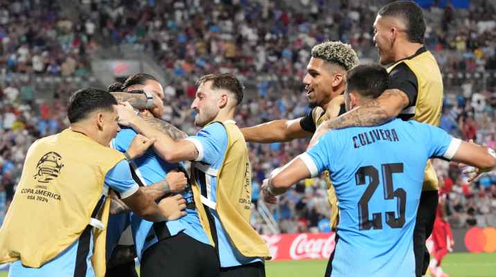 الأرجنتين تحافظ على لقب "كوبا أميركا" بفوزها على كولومبيا 1-0 3 الأرجنتين تحافظ على لقب "كوبا أميركا" بفوزها على كولومبيا 1-0