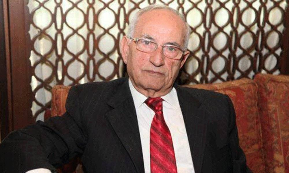 إزاحة الستارة عن النصب التذكاري للفنان والشاعر وليم حسواني 3 إزاحة الستارة عن النصب التذكاري للفنان والشاعر وليم حسواني