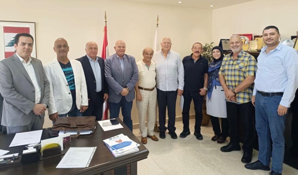 كلاّس إلتقى وفد الأولمبية اللبنانية.. للتأكيد على إقفال ملف الأزمة بروح رياضية والتعاون بين الجميع كلاّس إلتقى وفد الأولمبية اللبنانية.. للتأكيد على إقفال ملف الأزمة بروح رياضية والتعاون بين الجميع