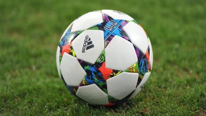 لاعب برازيلي شهير يصبح قسًا إنجيليًا (صورة) 5 لاعب برازيلي شهير يصبح قسًا إنجيليًا (صورة)