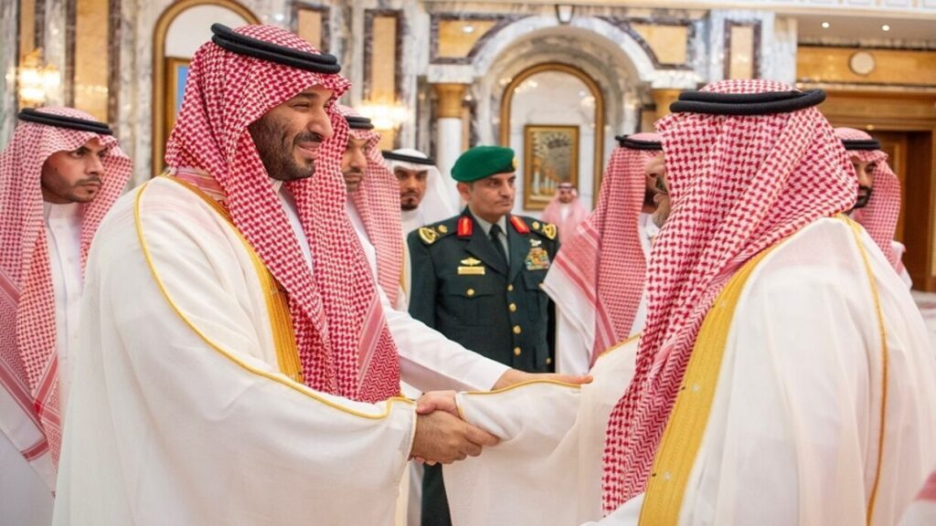 أمير سعودي يعلق على قرار “غريب” يخص اللاعبين الأجانب في دوري “روشن” أمير سعودي يعلق على قرار "غريب" يخص اللاعبين الأجانب في دوري "روشن"