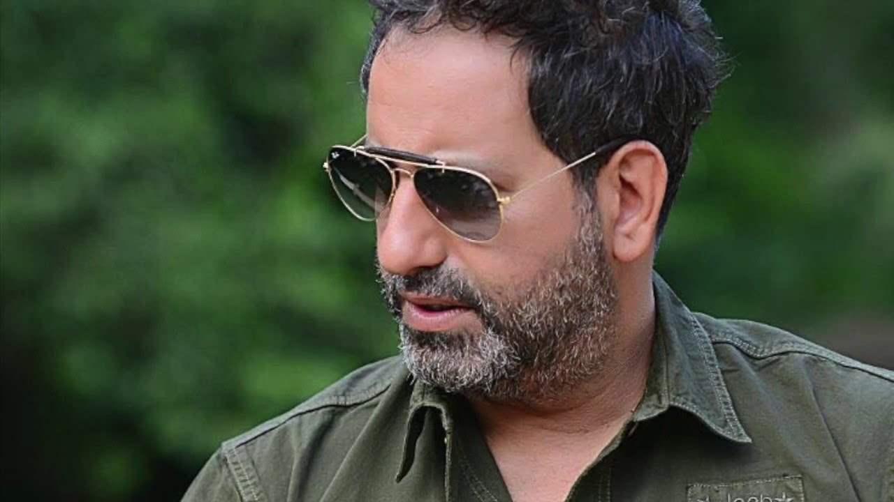 ردا على شائعة طلاقه... أمير يزبك: "علاقتي مع مرتي كتير منيحة" 3 ردا على شائعة طلاقه... أمير يزبك: "علاقتي مع مرتي كتير منيحة"