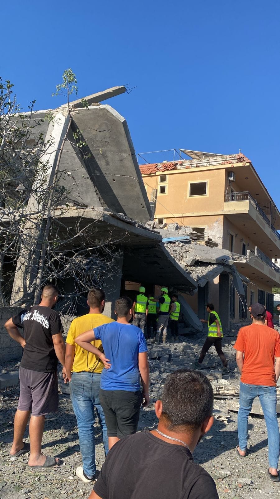 الطيران الحربي "الاسرائيلي" أغار على منزل عند أطراف بلدة رشاف (صورة)