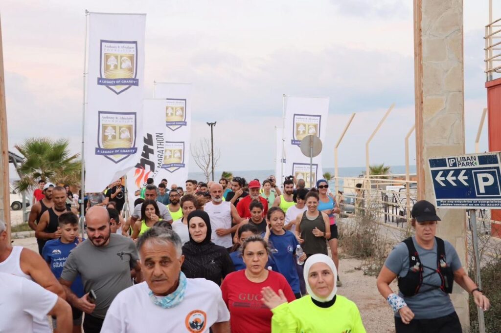العداءون في البرنامج التدريبي 542 ركضوا من البترون إلى عمشيت تحضيراً لسباق OMT بيروت ماراثون