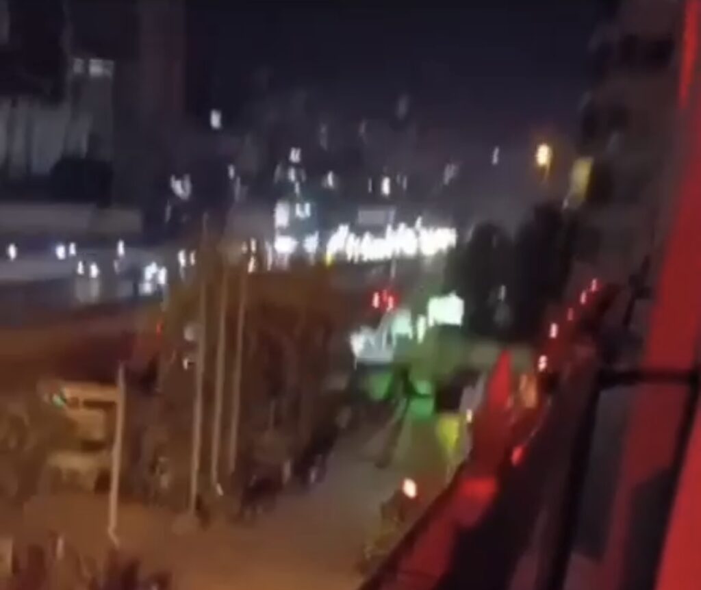 حركة نزوح كثيفة من منطقة الجناح باتجاه بيروت حركة نزوح كثيفة من منطقة الجناح باتجاه بيروت