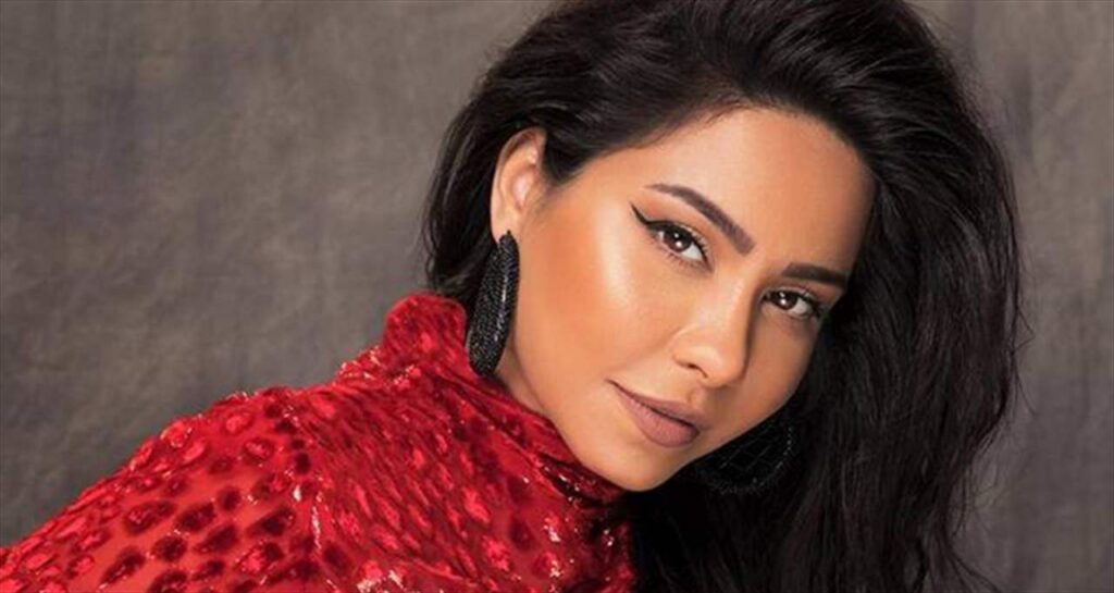 رسالة مؤثرة من شيرين عبد الوهاب لمدير أعمالها في عيده.. ماذا قالت؟