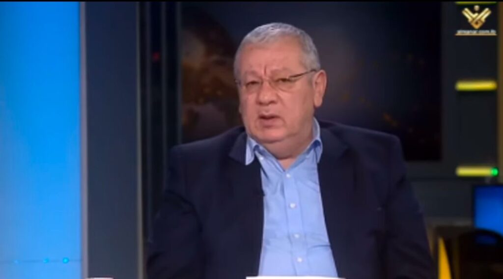 ترقبوا مدير "مركز بيروت للأخبار" مبارك بيضون في مقابلة تلفزيونية يوم غد عند الساعة العاشرة و النصف صباحاً عبر قناة المنار للحديث في آخر المستجدات الميدانية