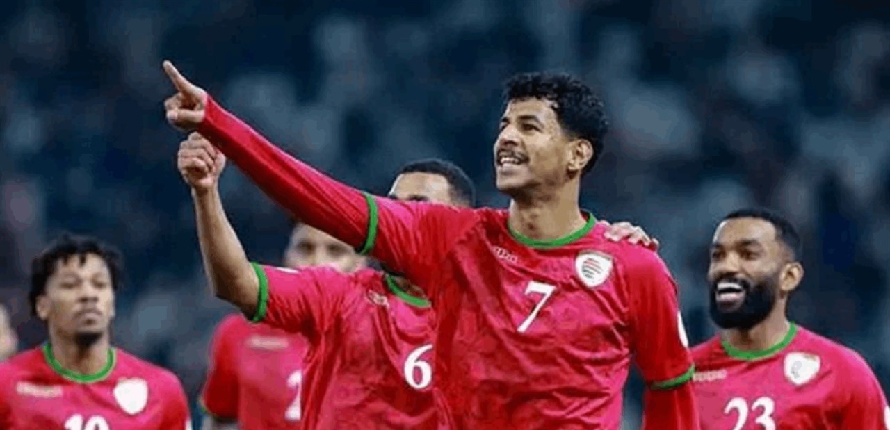 سلطنة عمان تتصدر كأس الخليج بعد الفوز على قطر 3 سلطنة عمان تتصدر كأس الخليج بعد الفوز على قطر