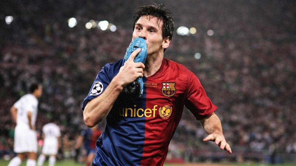 ميسي لجماهير برشلونة: أفتقدكم كثيرا