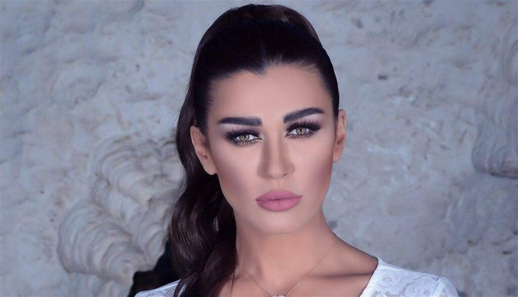 ماذا حصل مع نادين الراسي على الطريق؟