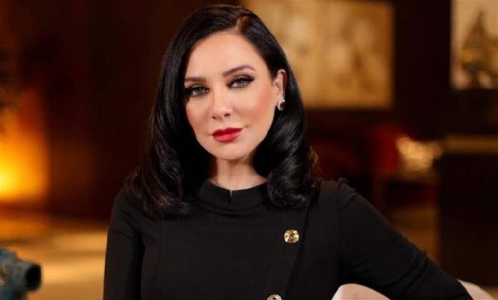 سلاف فواخرجي: الاحتلال على بعد 12 كلم من طريق دمشق- بيروت.. لا حياة لمن تنادي سلاف فواخرجي: الاحتلال على بعد 12 كلم من طريق دمشق- بيروت.. لا حياة لمن تنادي