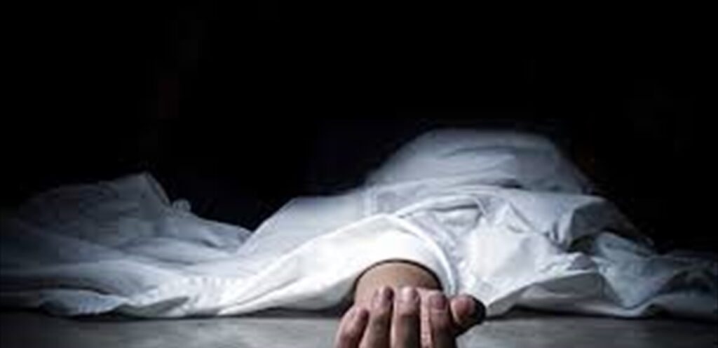 سقط عن الطابق الثالث.. وفارق الحياة