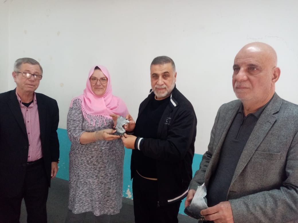 ملتقى الجمعيات الأهلية في صور ومنطقتها وجمعية هلا صور الثقافية الاجتماعية يستضيف الجمعيات والوجوه الثقافية والاعلامية في العاصمة ومناطق أخرى في جولة على اضرار الحرب المدمرة في مدينة صور 16 ملتقى الجمعيات الأهلية في صور ومنطقتها وجمعية هلا صور الثقافية الاجتماعية يستضيف الجمعيات والوجوه الثقافية والاعلامية في العاصمة ومناطق أخرى في جولة على اضرار الحرب المدمرة في مدينة صور