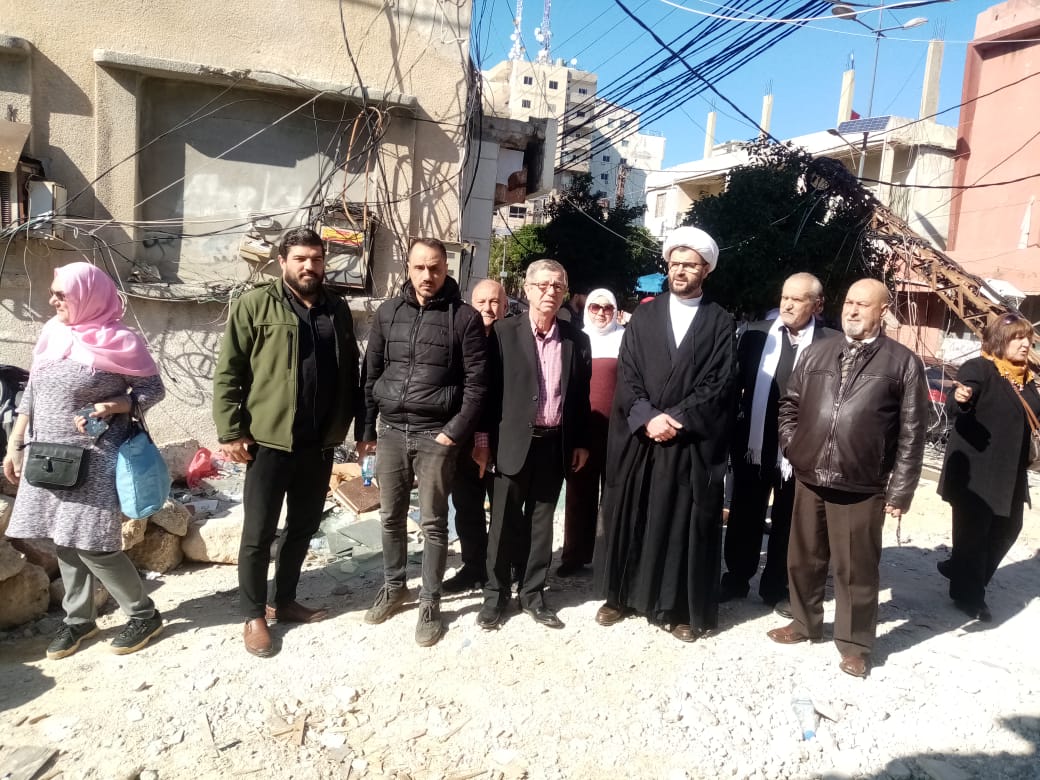 ملتقى الجمعيات الأهلية في صور ومنطقتها وجمعية هلا صور الثقافية الاجتماعية يستضيف الجمعيات والوجوه الثقافية والاعلامية في العاصمة ومناطق أخرى في جولة على اضرار الحرب المدمرة في مدينة صور 15 ملتقى الجمعيات الأهلية في صور ومنطقتها وجمعية هلا صور الثقافية الاجتماعية يستضيف الجمعيات والوجوه الثقافية والاعلامية في العاصمة ومناطق أخرى في جولة على اضرار الحرب المدمرة في مدينة صور