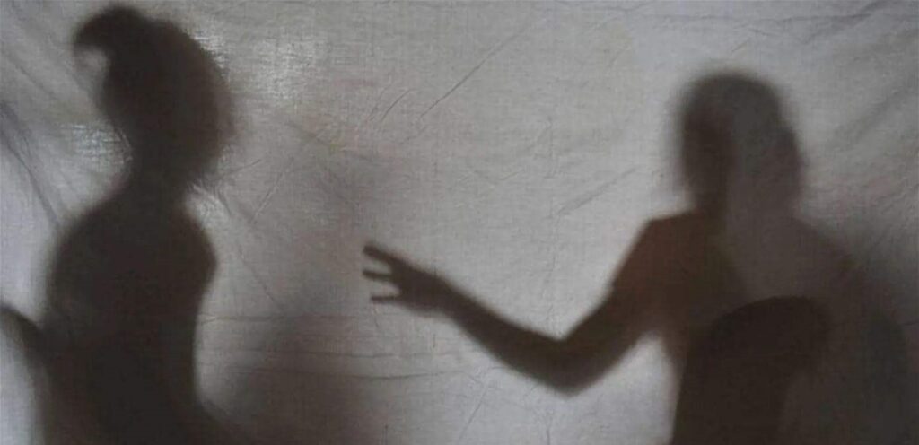 قتل زوجته طعنا.. فنال هذا الحكم قتل زوجته طعنا.. فنال هذا الحكم