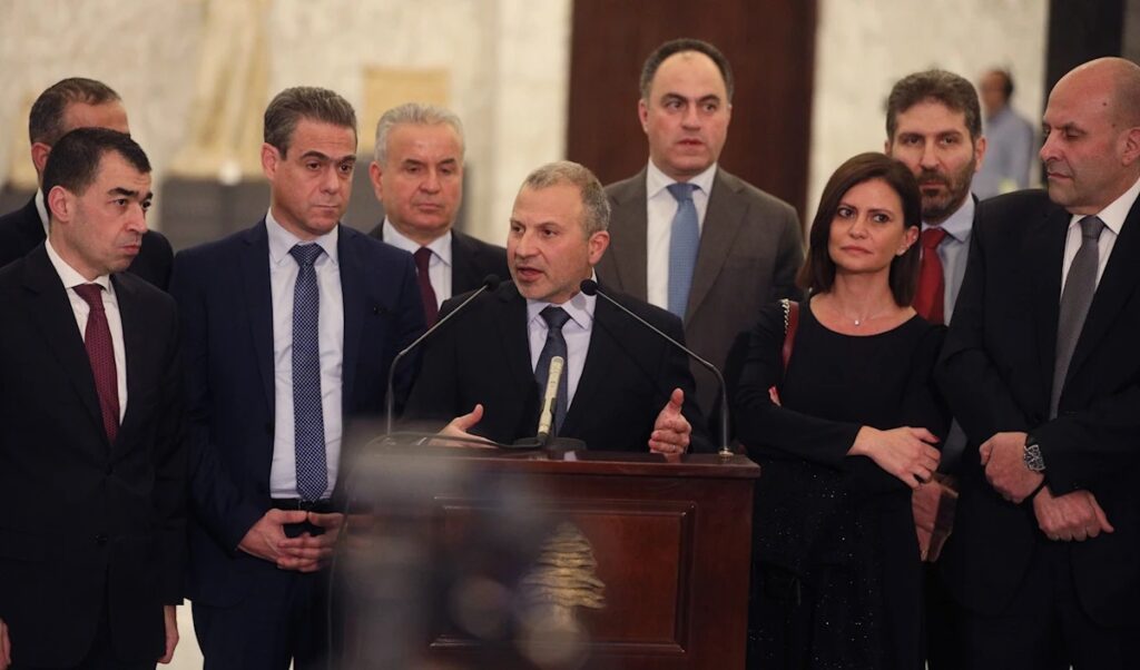 التيار بيضة القبان في تسمية الرئيس المكلف التيار بيضة القبان في تسمية الرئيس المكلف