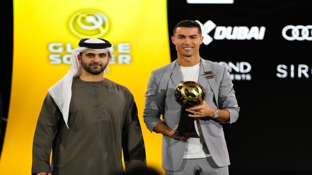 كريستيانو رونالدو هدافا لعام 2024 في الدوري السعودي كريستيانو رونالدو هدافا لعام 2024 في الدوري السعودي