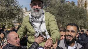 نقل 4 فلسطينيين أفرجت عنهم إسرائيل إلى المستشفى 3 نقل 4 فلسطينيين أفرجت عنهم إسرائيل إلى المستشفى