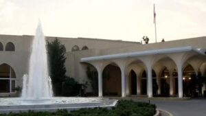 رئاسة الجمهورية: نأسف لكلام أحد ضيوفنا اليوم ونقدّر جميع الصحفيين والمندوبين المعتمدين لدينا 3 رئاسة الجمهورية: نأسف لكلام أحد ضيوفنا اليوم ونقدّر جميع الصحفيين والمندوبين المعتمدين لدينا