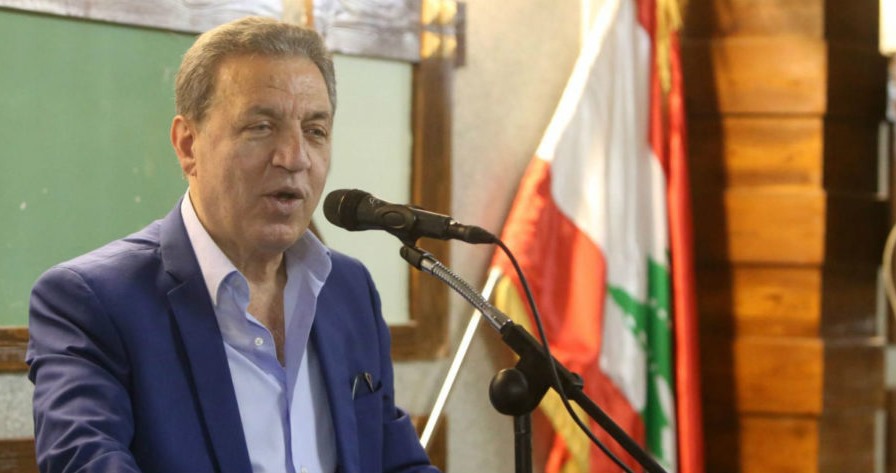 فوز شوقي بزيع بجائزة نور سلمان للابداع 3 فوز شوقي بزيع بجائزة نور سلمان للابداع