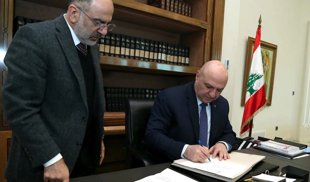 هذا ما تفاهم عليه “الثنائي” مع سلام.. ماذا عن البيان الوزاري؟ هذا ما تفاهم عليه "الثنائي" مع سلام.. ماذا عن البيان الوزاري؟
