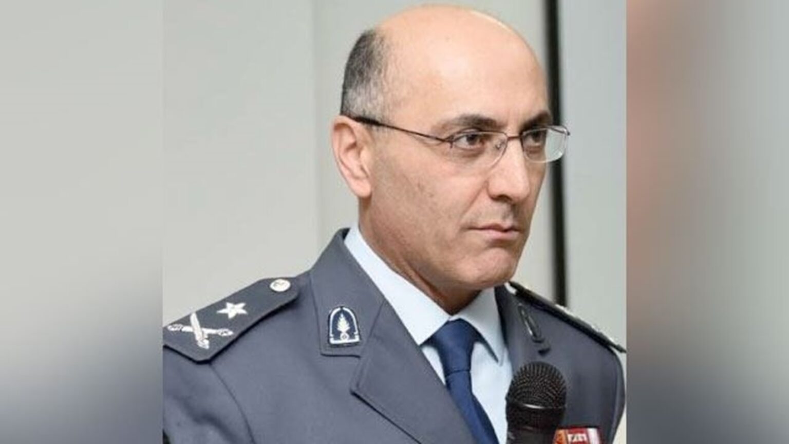 "وزير الداخلية أحمد الحجار يشيد بجهود قوى الأمن الداخلي في توقيف رأس عصابة مخدرات دولية"