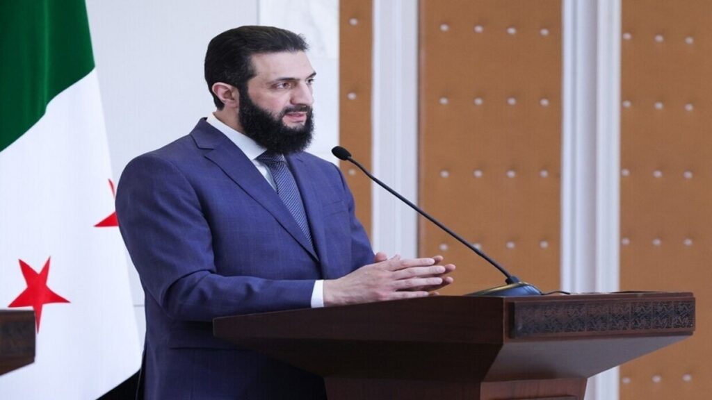 الشرع يؤكد للرئيس الأمريكي تضامن سور يا مع عائلات الجنود الذين قتلوا في حمص