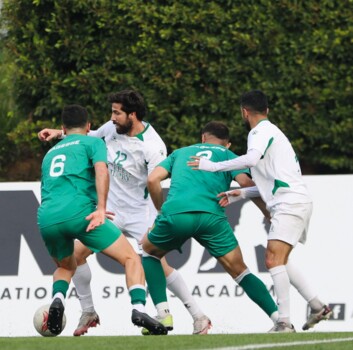 الأنصار يتابع حصد النقاط ويهزم الحكمة 3-1 3 الأنصار يتابع حصد النقاط ويهزم الحكمة 3-1