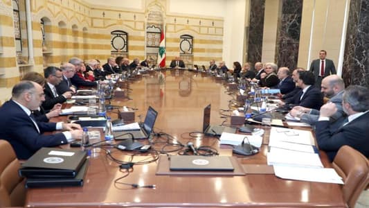 مجلس الوزراء يقرّ الموازنة: خلافات ترجئ التعيينات 3 مجلس الوزراء يقرّ الموازنة: خلافات ترجئ التعيينات