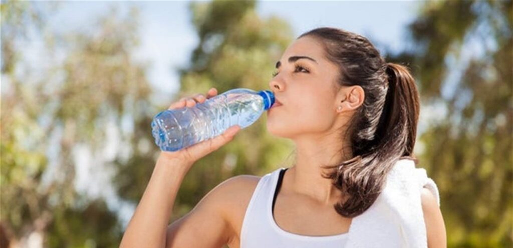 لصحة الكلى.. ما هي كمية الماء اللازمة؟ لصحة الكلى.. ما هي كمية الماء اللازمة؟