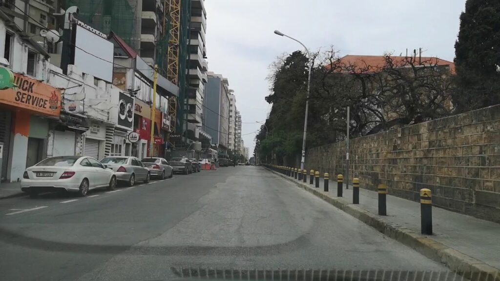 عملية سطو في شارع “بلس” .. ماذا عن المشتبه به؟ عملية سطو في شارع "بلس" .. ماذا عن المشتبه به؟
