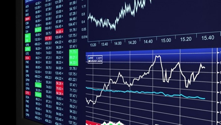 مؤشر "ستاندرد آند بورز 500" خسر حتى الآن 750 مليار دولار من القيمة السوقية بسبب تصريحات ترامب ضد باول 3 مؤشر "ستاندرد آند بورز 500" خسر حتى الآن 750 مليار دولار من القيمة السوقية بسبب تصريحات ترامب ضد باول