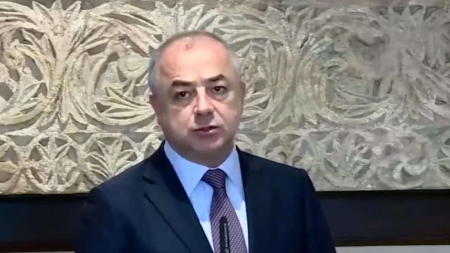 بوصعب بعد جلسة اللجنة النيابية الفرعية لمناقشة اقتراحات القوانين الانتخابية اكد التمسك بإجراء الانتخابات في موعدها