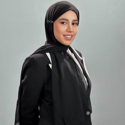 أصغر مذيعة صاحبة المليون متابع ونجمة الإعلام العربي فى إيطاليا أصغر مذيعة صاحبة المليون متابع ونجمة الإعلام العربي فى إيطاليا