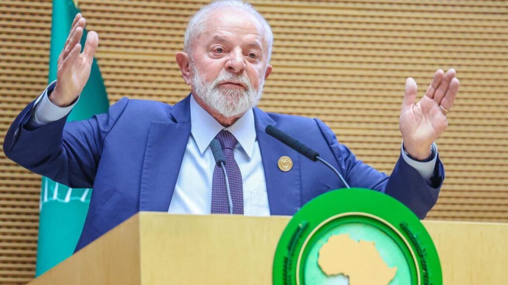 تقارير: الرئيس البرازيلي يشعر بتوعك ويدخل المستشفى تقارير: الرئيس البرازيلي يشعر بتوعك ويدخل المستشفى