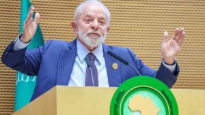 تقارير: الرئيس البرازيلي يشعر بتوعك ويدخل المستشفى 3 تقارير: الرئيس البرازيلي يشعر بتوعك ويدخل المستشفى