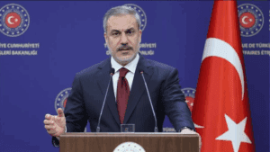 فيدان يرى وقف إطلاق النار في أوكرانيا "أمراً واقعياً"