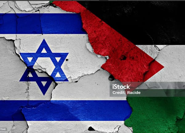 توسكانا تحت المجهر: قضية كارّاي والجدل حول إسرائيل وغزة يقسم المنطقة 1 توسكانا تحت المجهر: قضية كارّاي والجدل حول إسرائيل وغزة يقسم المنطقة