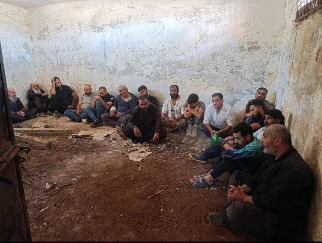أسرى بدو في قبضة دروز السويداء أسرى بدو في قبضة دروز السويداء