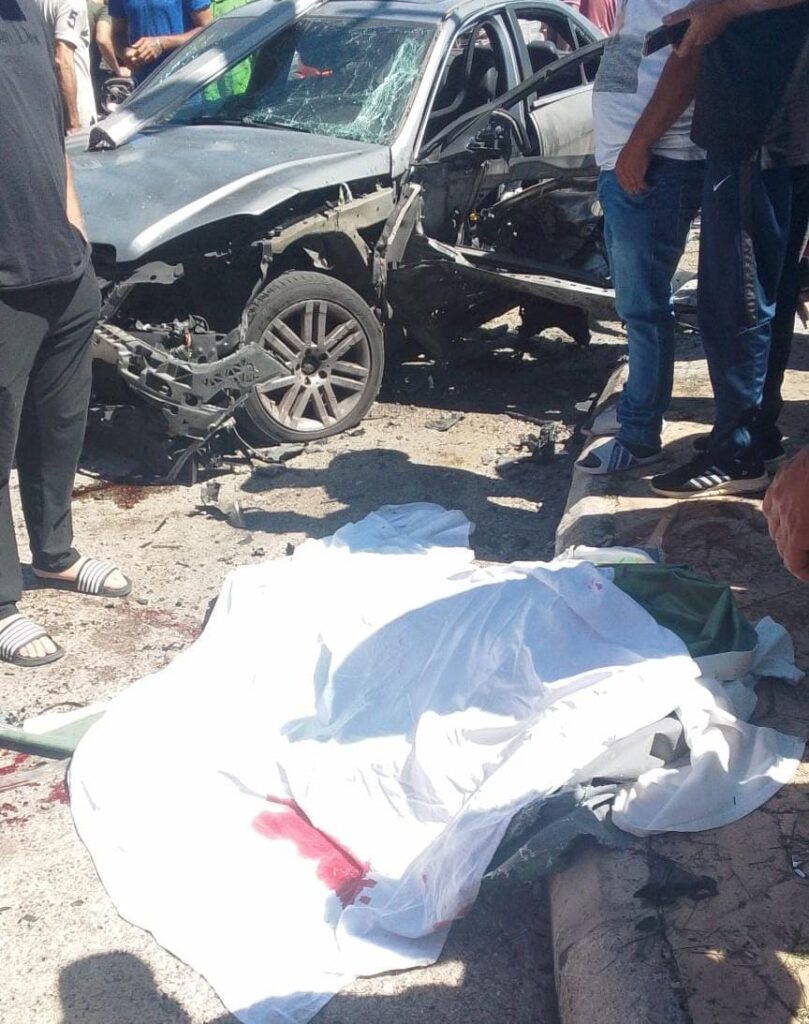سقوط شهيد وجريحان بالغارة الاسرائيلية على صف الهوا في بنت جبيل سقوط شهيد وجريحان بالغارة الاسرائيلية على صف الهوا في بنت جبيل