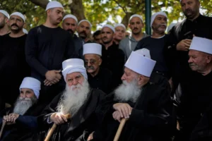 سوريا :نقص بالماء والغذاء ومناشدات من أهالي السويداء 3 سوريا :نقص بالماء والغذاء ومناشدات من أهالي السويداء