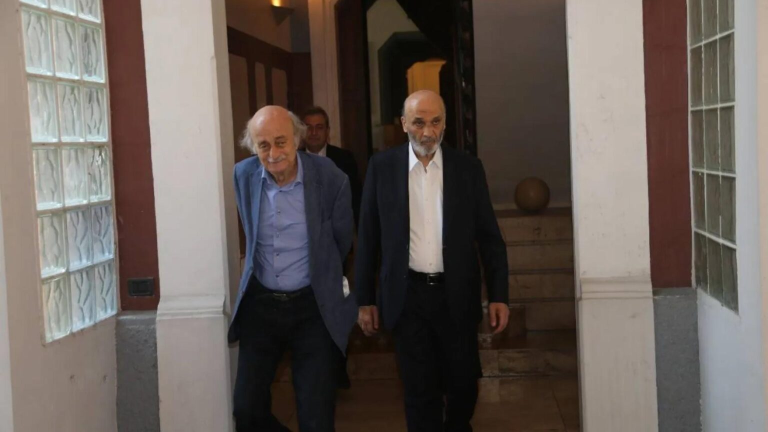 لقاء كليمنصو… بداية تحالف انتخابي “قواتي” “إشتراكي”؟ لقاء كليمنصو... بداية تحالف انتخابي "قواتي" "إشتراكي"؟
