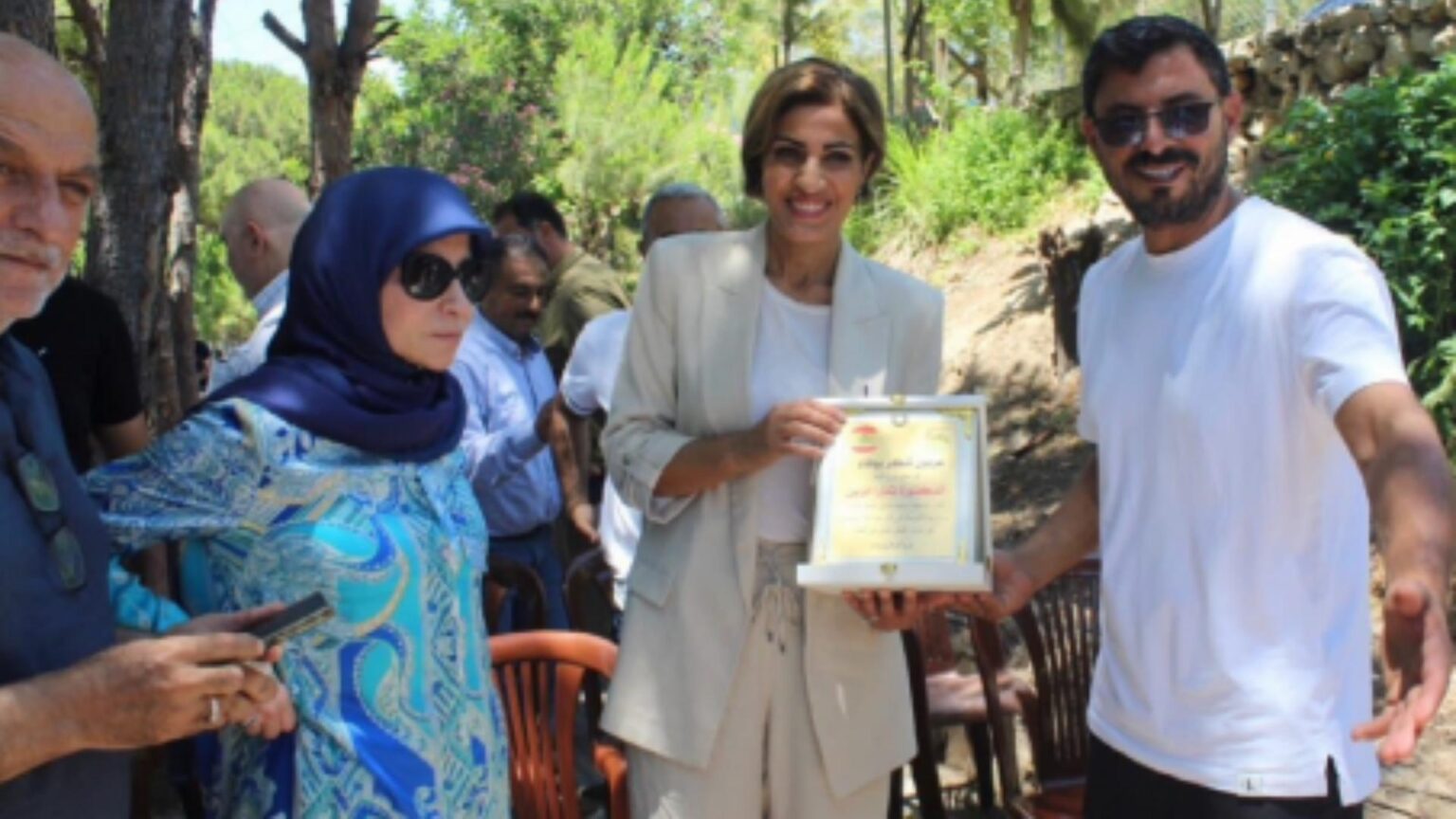 وزيرة البيئة من محمية البقبوق : الجنوب دفع الثمن.. وهذا ما سنحاول فعله وزيرة البيئة من محمية البقبوق : الجنوب دفع الثمن.. وهذا ما سنحاول فعله