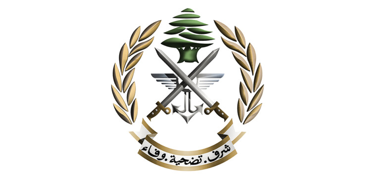 الجيش: توقيف أشخاص لارتكابهم جرائم مختلفة منها تعاطي المخدرات وترويجها وإطلاق النار 3 الجيش: توقيف أشخاص لارتكابهم جرائم مختلفة منها تعاطي المخدرات وترويجها وإطلاق النار