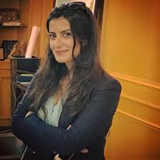 "الحزب ما بحبّوني... وإيّه تزوّجت!" غدي فرنسيس عبر قناة الزميلة ندى اندراوس تكشف أسرارها لأول مرة: "الله يعينو جوزاف عون" 3 "الحزب ما بحبّوني... وإيّه تزوّجت!" غدي فرنسيس عبر قناة الزميلة ندى اندراوس تكشف أسرارها لأول مرة: "الله يعينو جوزاف عون"