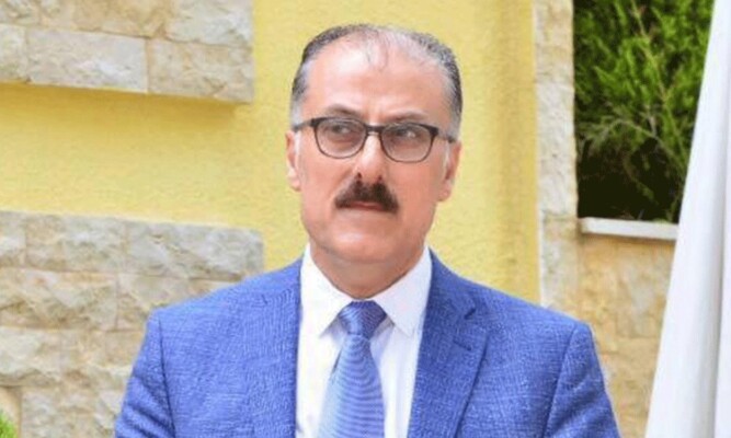 عبد الله تقدم باقتراحي قانون لمعالجة أوضاع المتعاقدين وضم الخدمات للموظفين في الادارات الرسمية 3 عبد الله تقدم باقتراحي قانون لمعالجة أوضاع المتعاقدين وضم الخدمات للموظفين في الادارات الرسمية