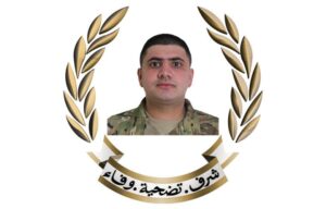 بالصور قيادة الجيش تنعى شهداءها الـ6 بعد الانفجار 18 بالصور قيادة الجيش تنعى شهداءها الـ6 بعد الانفجار