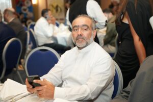 جمعية “بنين” تحتفل باثني عشر عاماً من العطاء: عرس وطني في بيروت عنوانه الإنسان 40 جمعية “بنين” تحتفل باثني عشر عاماً من العطاء: عرس وطني في بيروت عنوانه الإنسان